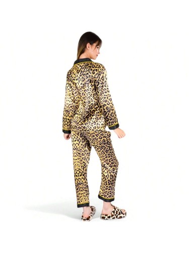 Women's Satin Leopard Print Pajama Set With Button Down Top - Bild 2 von 9