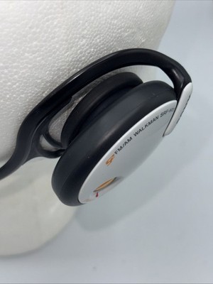 Vintage SONY SRF-H11 S2 Sports AM/FM Walkman Headphones Radio