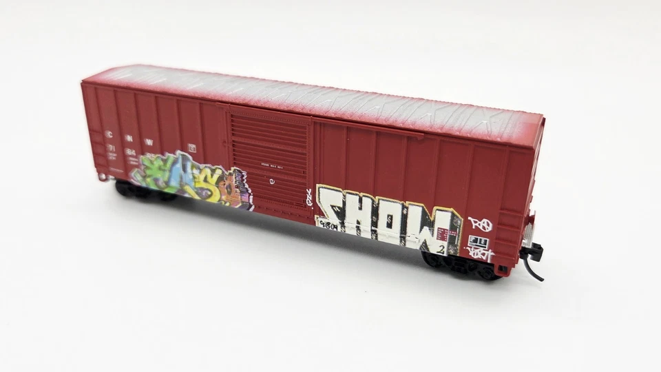 Fox Valley Models 8922 Chicago & NorthWestern #716495 FMC 5347 Boxcar w/Graffiti - Image 3 of 4