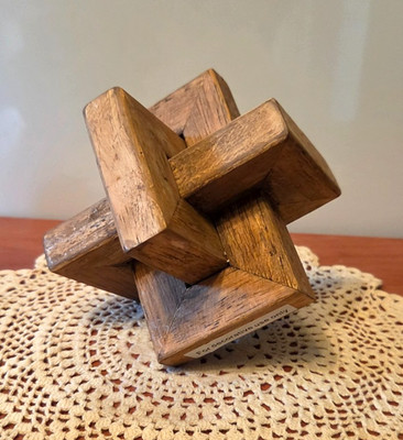 New Wooden Puzzle Knot Home Decor 5 1/2'