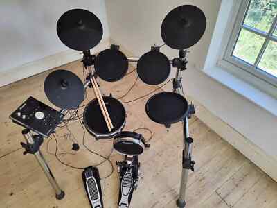Alesis Command Mesh elektronisches Schlagzeug - komplett & top Zustand