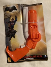 New Batman vs Superman Grappling Gun Halloween Costume Dress Up Play Accessory