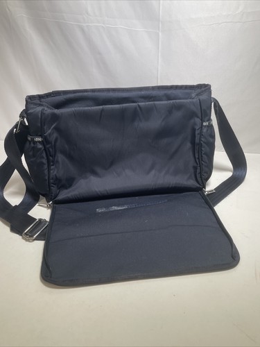 Emporio Armani Changing Bag In Navy - Picture 3 of 7