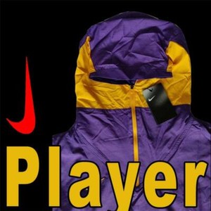 nike lightweight player jacket