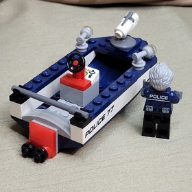 Lego Marvel Super Heroes Captain Stacy and Boat  #76059  LEGO