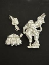 Warhammer 40K Ravenguard Chapter Master Kayvaan Shrike - Metal OOP