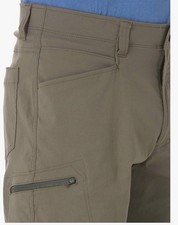 Wrangler Authentics Shorts Mens Sz 40 Performance Comfort Flex Grey Green