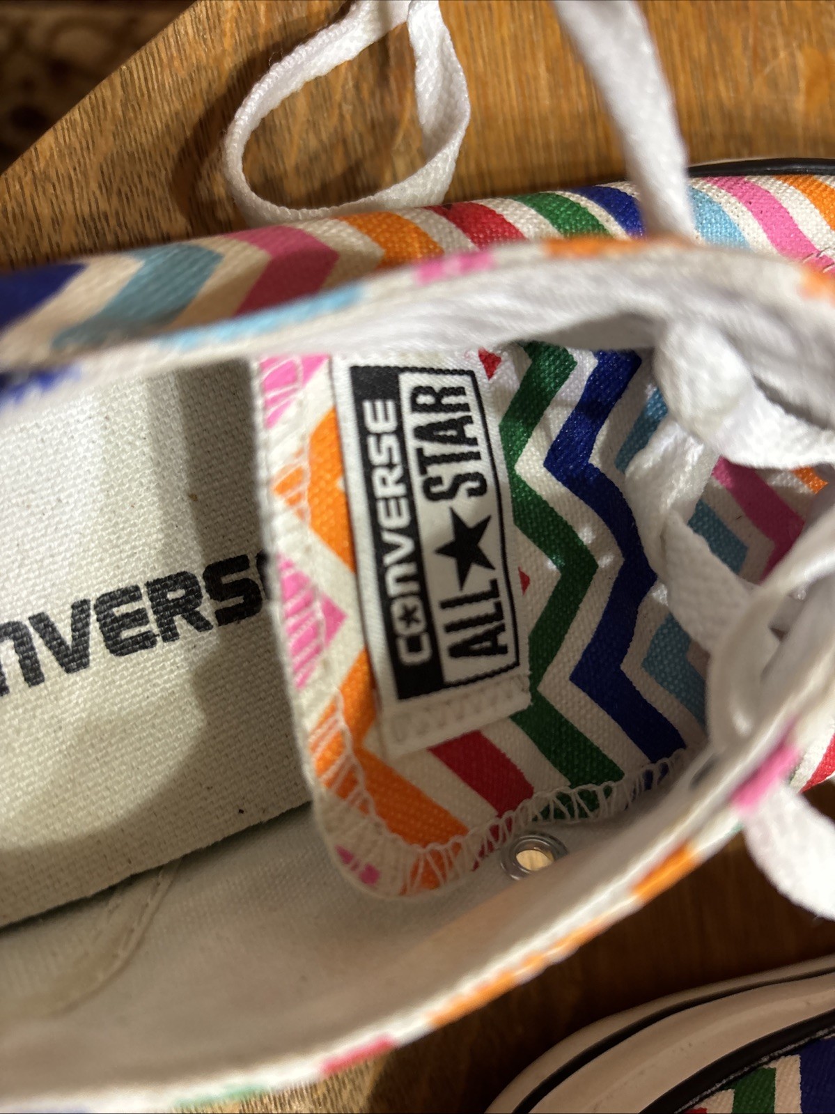 Converse Multicolor Chevron Pattern Sneakers. M 6… - image 7