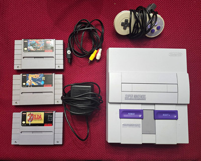 Nintendo Super Nintendo SNES Gray Console Bundle