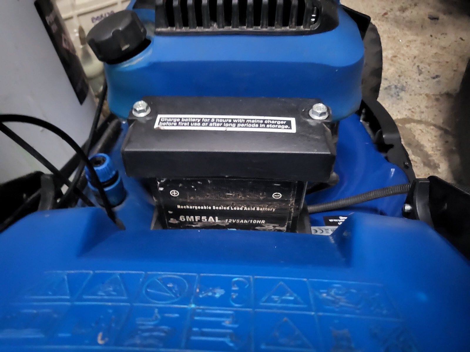 Hyundai Electric Start Lawn Mower 4 Speed Rarely Used Petrol Lawn Mower