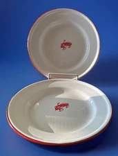 VINTAGE TAIPRO RED WAGON SET Of 2 ENAMELWARE CAMPING/PICNIC 8.5” SALAD PLATES