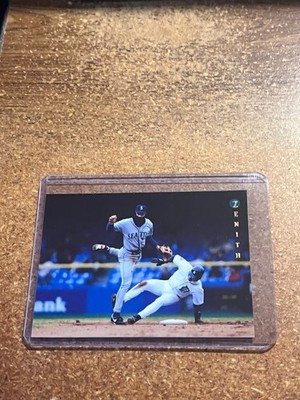 1997 Pinnacle Zenith Baseball # 22 Alex Rodriguez