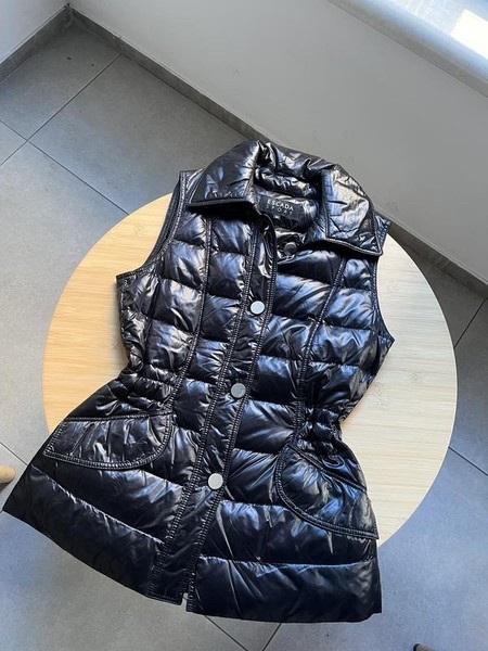 Women Escada Vest Black XS