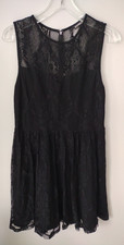 Express Fit & Flare Dress Woman's Sz L Black Lace Sweetheart Neckline Lined Zip