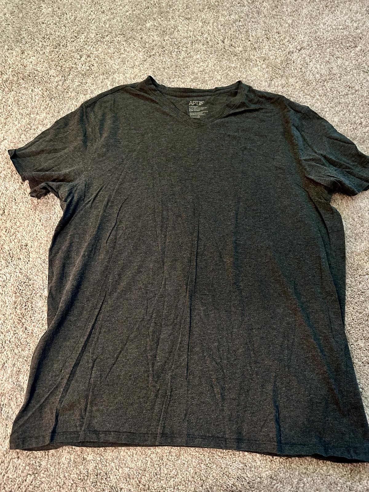 APT. 9 Men's V-Neck T-Shirt - Charcoal Gray, XL