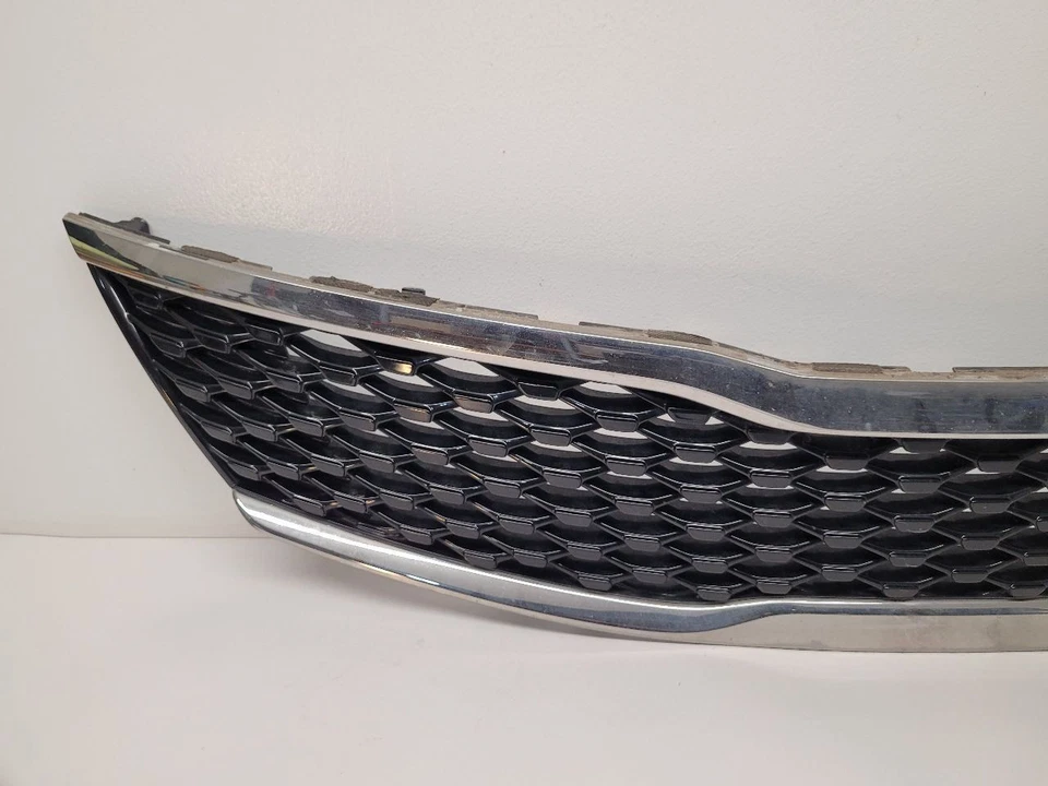 2016-2018 KIA OPTIMA Grille LX Upper 86350D5010 16 17 18 Foto 3 de 4