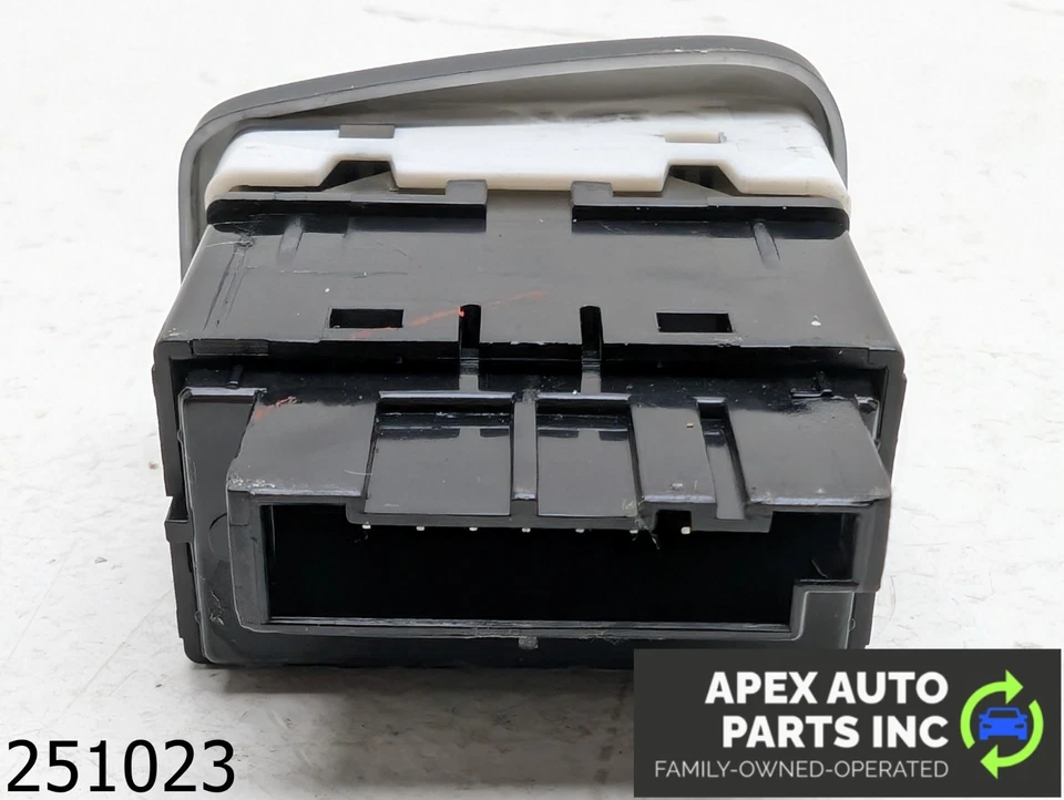 Hyundai Sonata 2013 fabricante de equipos originales 2,4 L asiento delantero interruptor térmico conductor izquierdo Foto 4 de 4