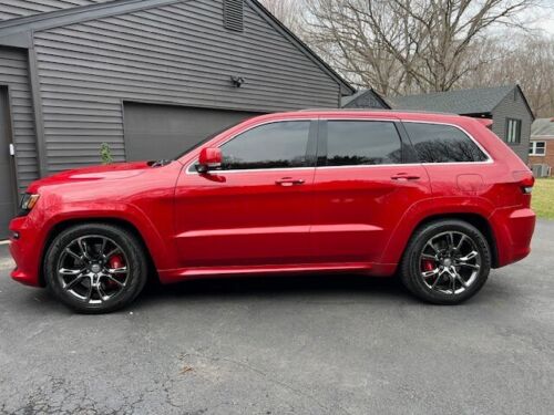 2015 Jeep Grand Cherokee SRT - Picture 3 of 26