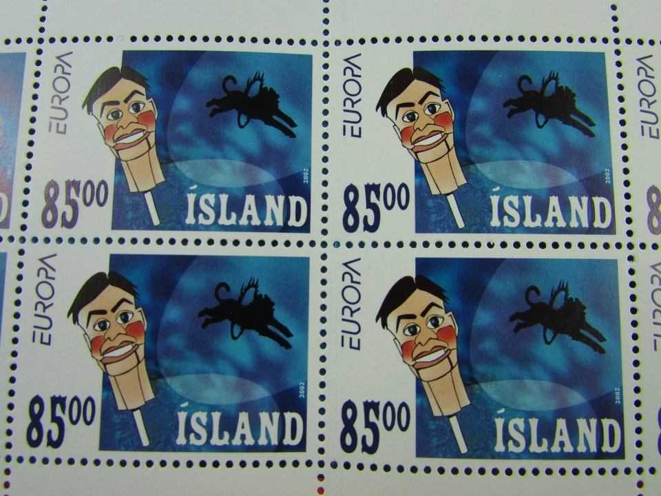 Iceland SC #967a Booklet MNH stamps - Image 3 of 4