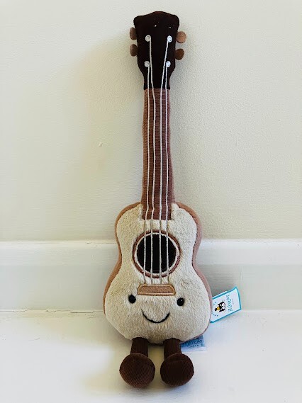 ジェリーキャット Amuseables Ukulele 新品・タグ付きです。 Amuseables Ukulele - Official Jellycat