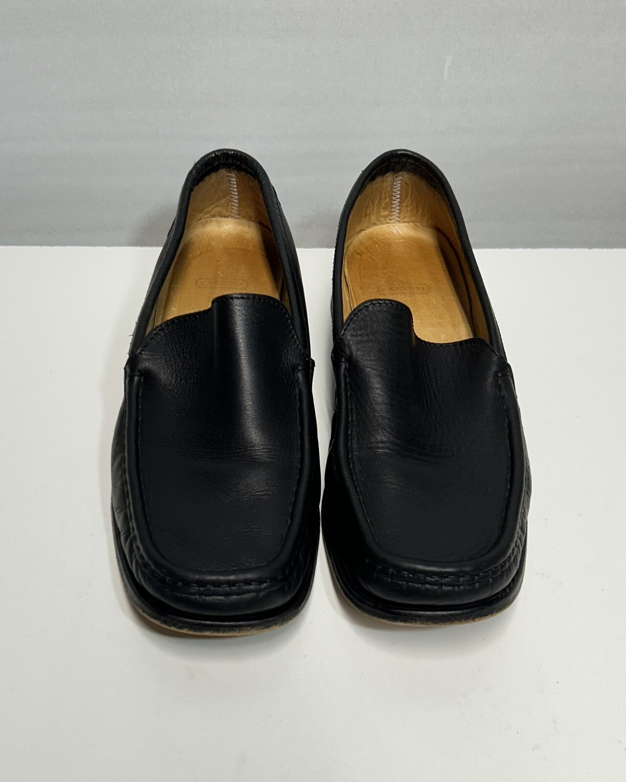 Coach Made in Italy “Vienna” All Leather Black Loafer… Gem