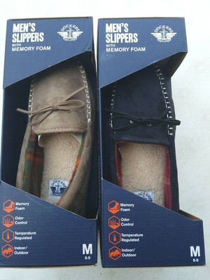 dockers memory foam slippers