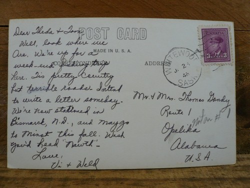 War Memorial Whitewood Saskatchewan Canada - Vintage 1950s Postcard - Picture 2 of 2