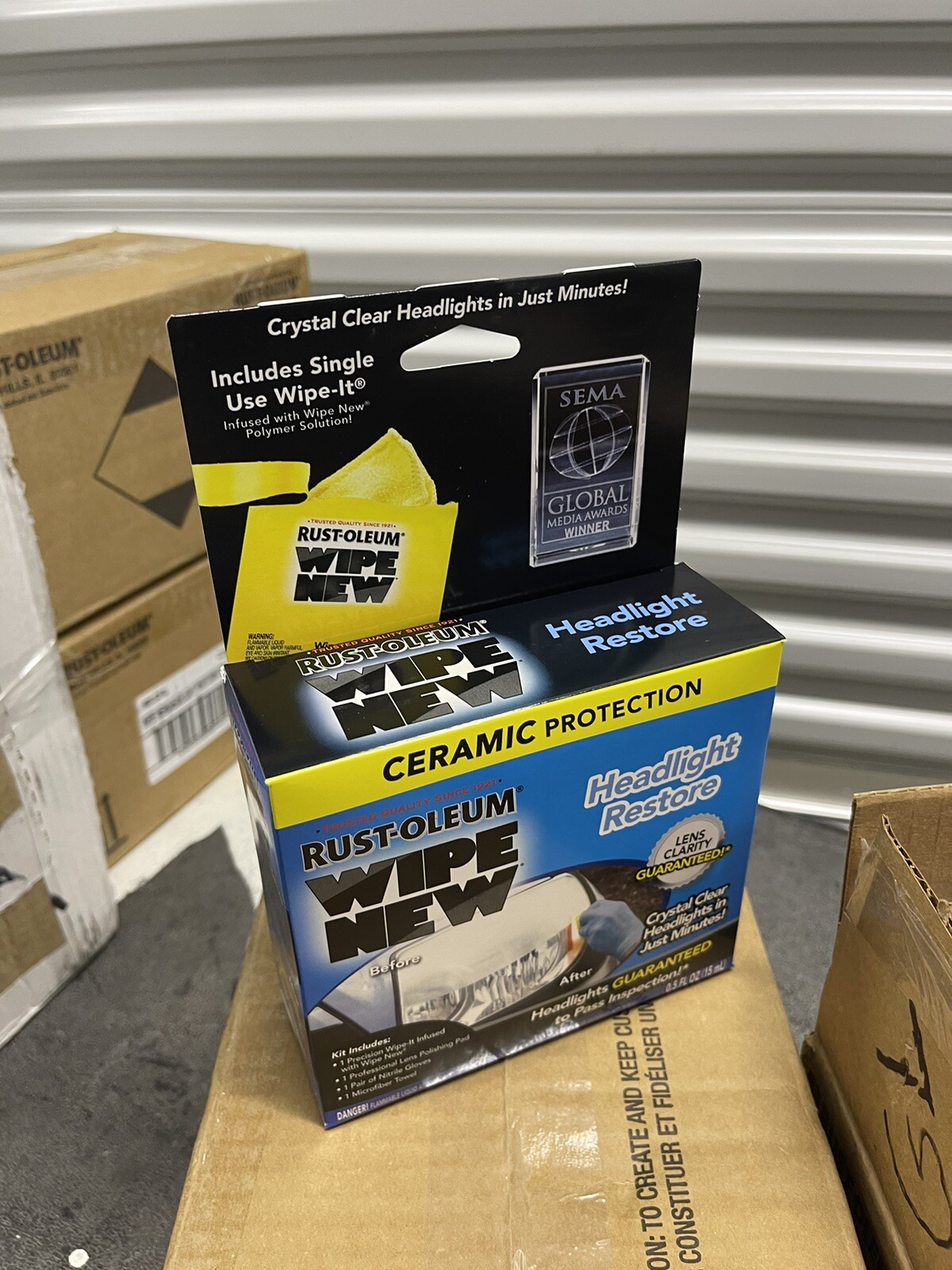 RustOleum HDLCAL Wipe New Headlight Restore, 0.5 FL OZ Ceramic