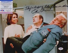 Ed Asner Signed Mary Tyler Moore Show 11x14 Photo w/