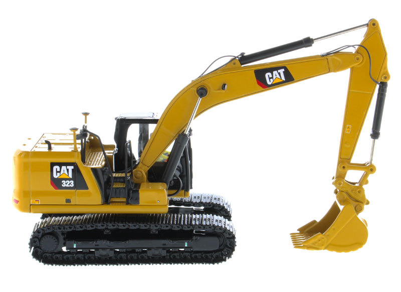 CAT CATERPILLAR 323 HYDRAULIC EXCAVATOR W/OPERATOR 1/50 BY DIECAST