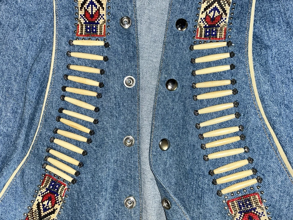 Vtg 90s T2 Women's Size 8 Jacket Blue Denim Beaded Southwestern Cotton Leather - Image 3 of 4