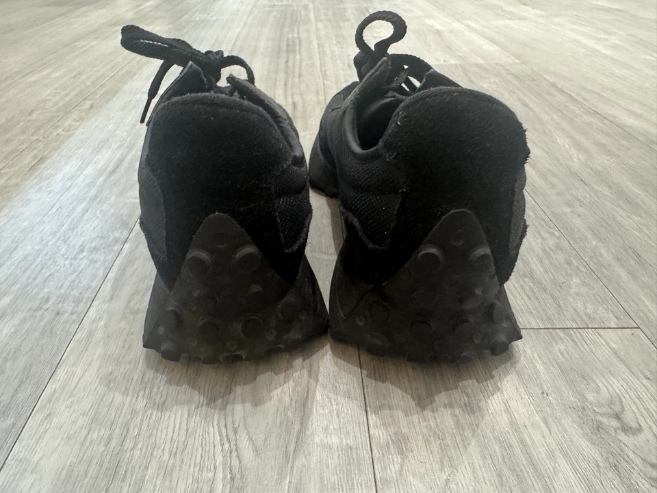 New Balance 327 | Black | Leather & Suede/ UK 10.5 EU 45 - Image 2 of 4