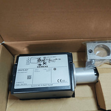 1PC Siemens QRA75.A27 Flame Detector New In Box