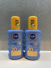 2 x Nivea Sun cream & Bronzing activator Water Resistant Spray SPF20 200ml 47.38 per litre
