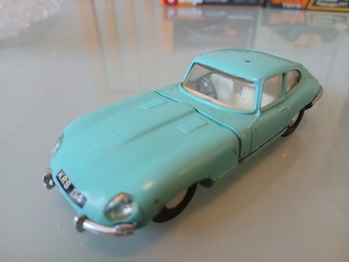 308M 1959'S Spot On 100 England Ford Zodiac Bleu Clair 1:42 Triang