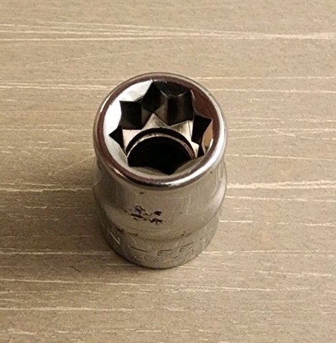 Craftsman USA 5/16" Star Socket 8 Point 3/8" Drive EE 44342 - Picture 4 of 5