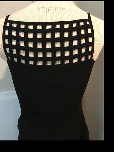 NWT Laundry Shelli Segal Saks $235 Top - 6P - Picture 2 of 5