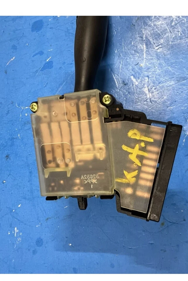 Interruptor de faro Kia Rio 2008 interruptor de señal de giro del faro Foto 4 de 4