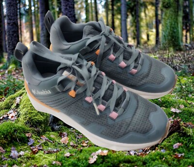 Columbia Hiking Shoes Women's Mid Outdry 