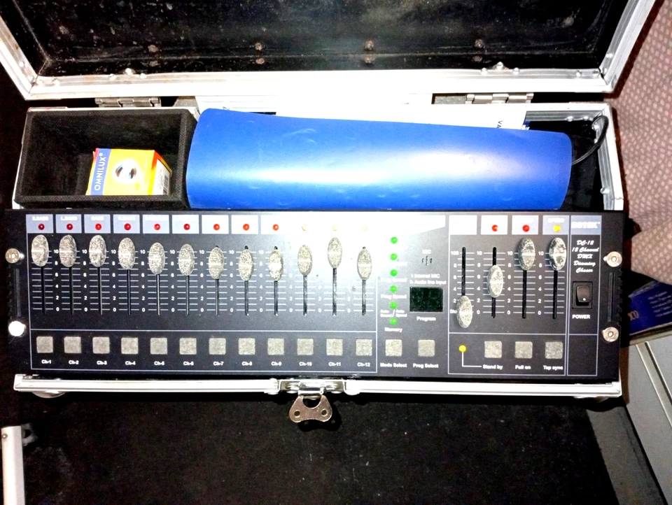 Steuergerät Botex DC-12 DMX 12 Kanal Lichtsteuerung - Bild 2 von 3