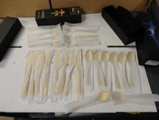 Kitware 24pcs Gold Forks Spoons and Knives Set 8 of each