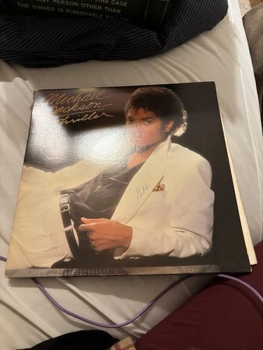 Michael Jackson Thriller Epic QE 38112 LP/Vinyl 1982 First Press by Quincy Jones