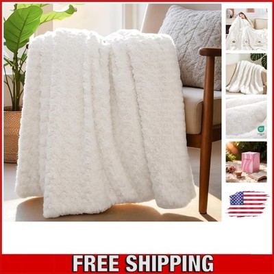 Luxury Faux Fur Throw Blanket, Soft Fluffy Design for Couch & Bed - Gift Ready