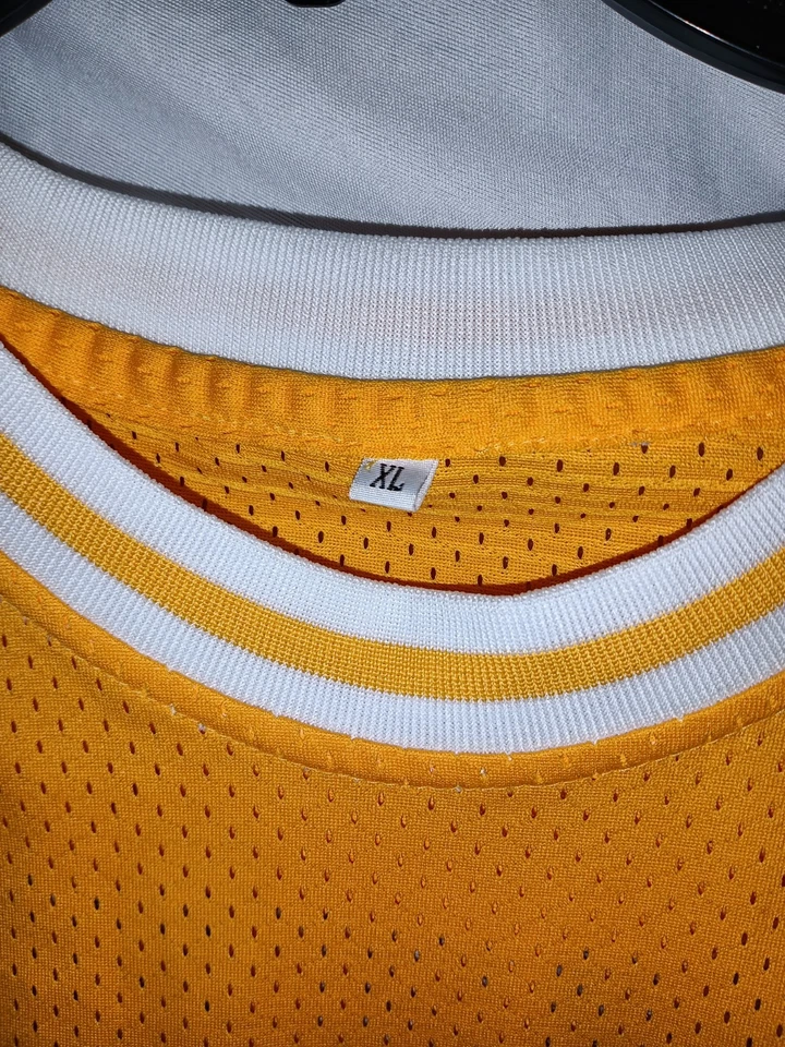 Carlton Banks Fresh Prince Bel-Air Academy 篮球球衣黄色 XL 码 — 第 3/4 张图片