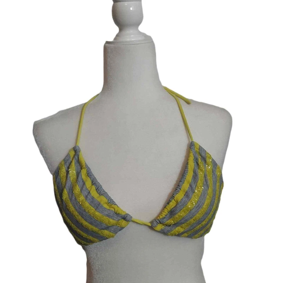 Top de bikini triángulo Victoria's Secret amarillo lentejuelas gris rayas mediano Foto 2 de 4