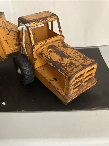 Vintage Wyandotte Belly Dump Earth Mover Pressed Steel Yellow Dump Truck 23” Toy - Picture 10 of 24