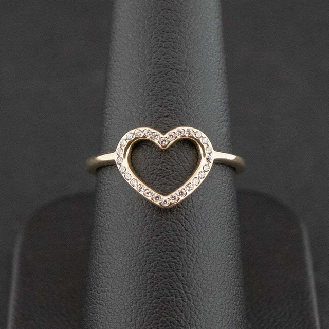Genuine PANDORA 14ct Gold Heart Ring 