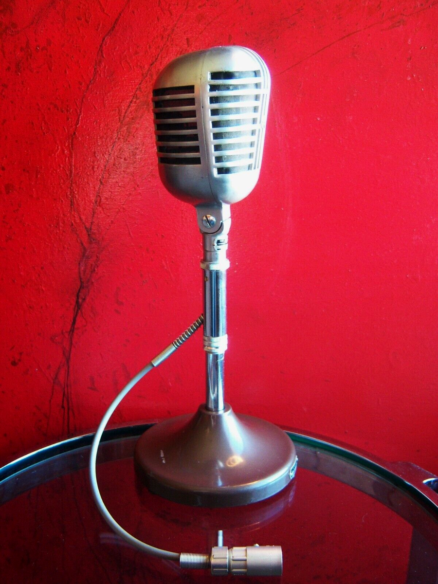 Vintage RARE 1950s Astatic DR-10 crystal microphone w period