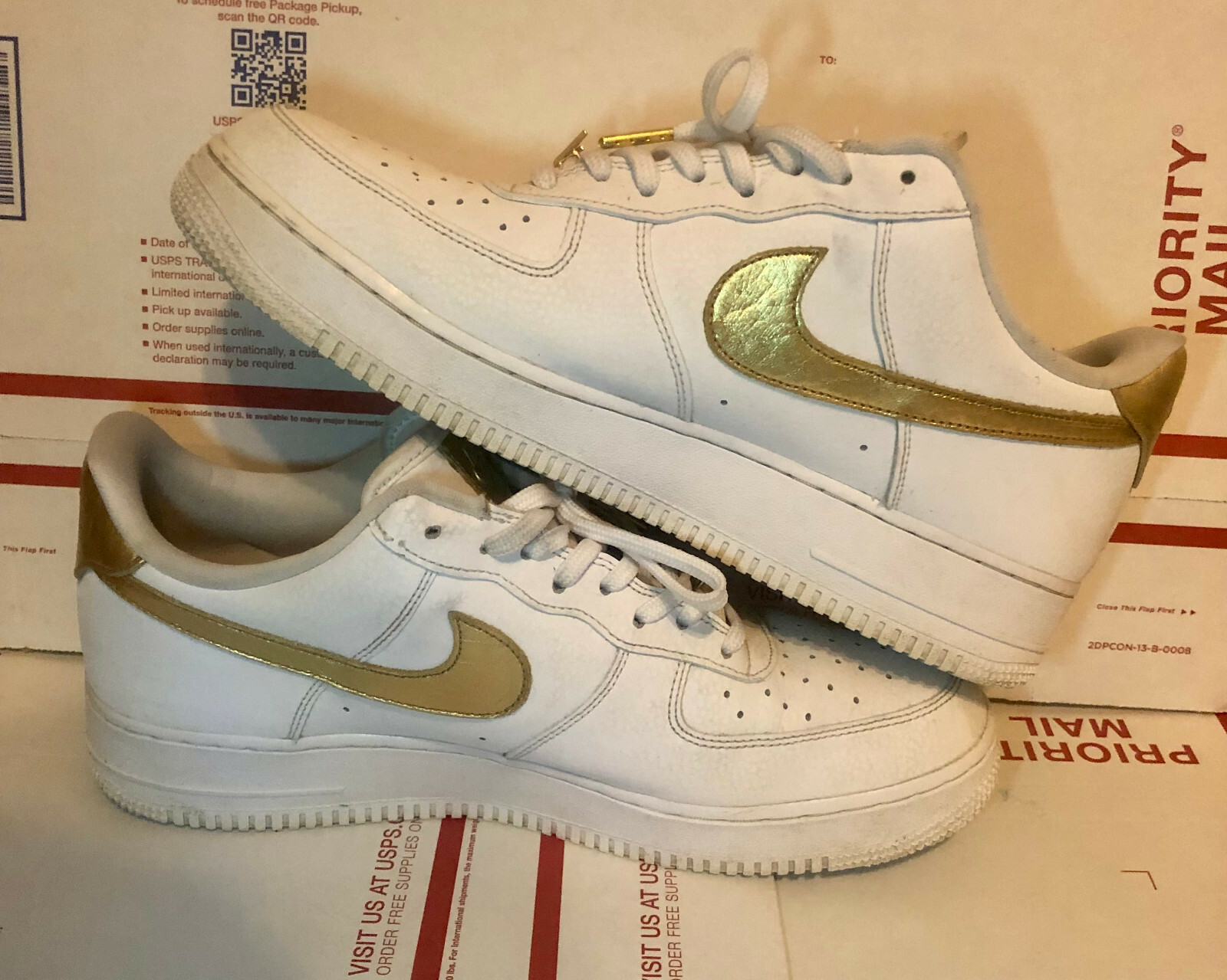 af1 gold foil