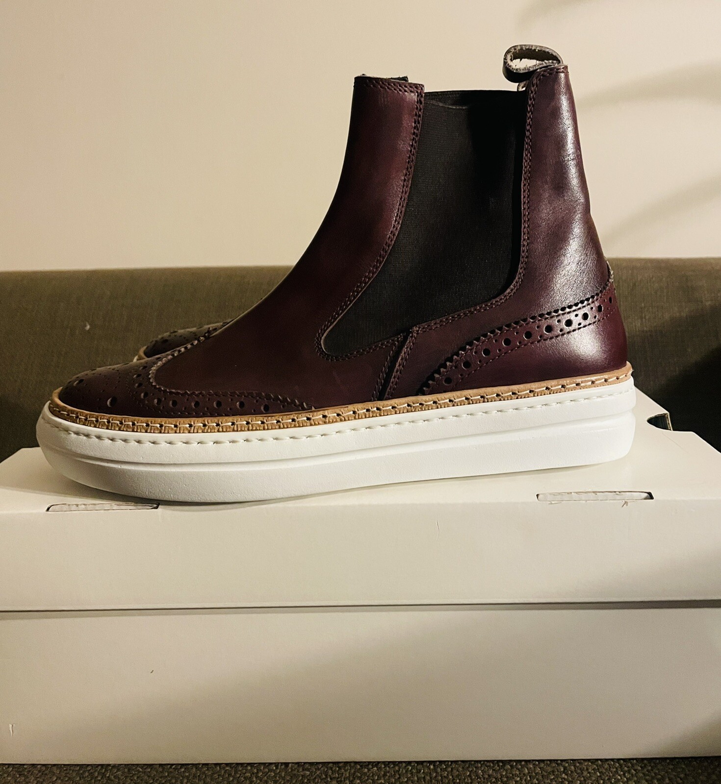 PANTOFOLA D’ORO Stivaletti da uomo marroni Pantofola d'Oro Clubho taglia 40 vendita al dettaglio $500